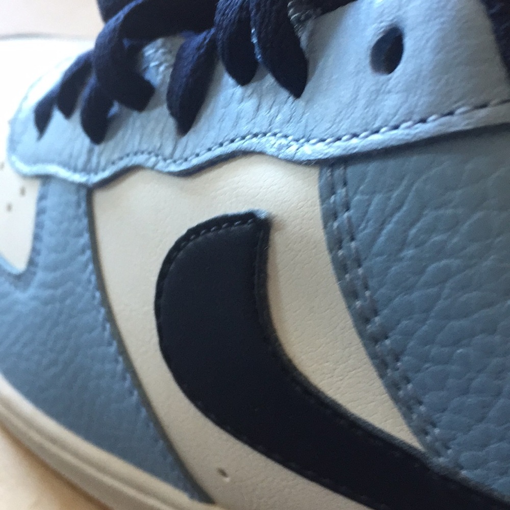 Nike Air Force One - Picture 14 of 15